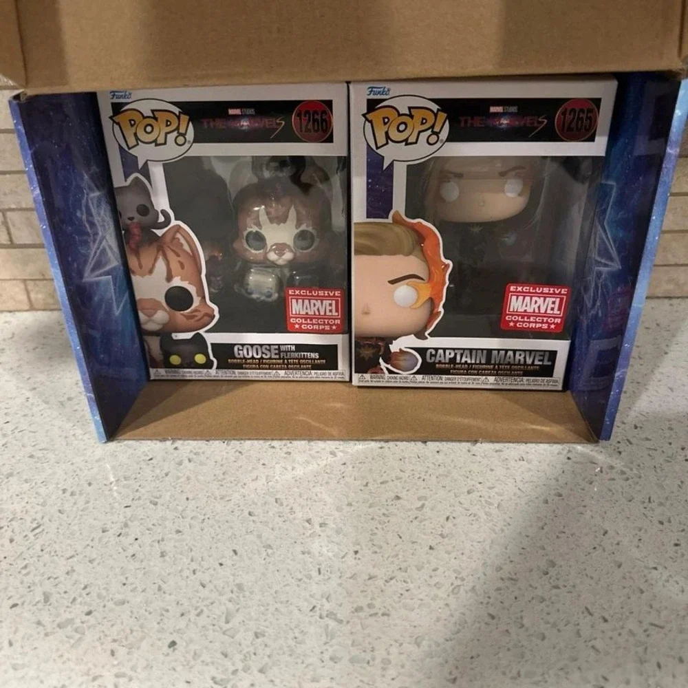 Marvel Collector Corps Mystery Box Opened. Captain Marvel Goose With‎ Kittens g4